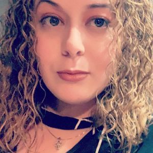 Meet your Posher, Yasmin